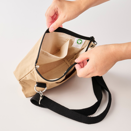 ショルダーポーチ GOTS認証 コットンツイル地 ベージュ